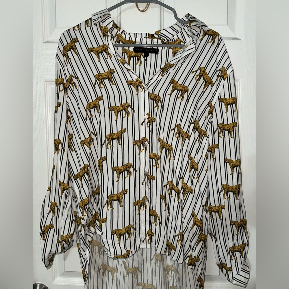 Woman’s Blouse - L